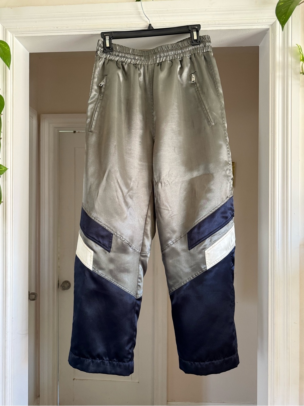 Etudes tailored trackpants size 46